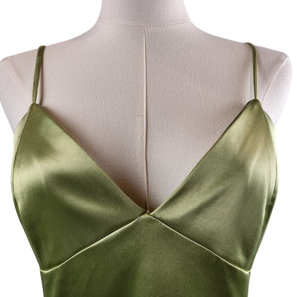 NEW WAYF Holiday Party Midi Dress Size Medium Green Silky Satin Imperfection* - Picture 6 of 12